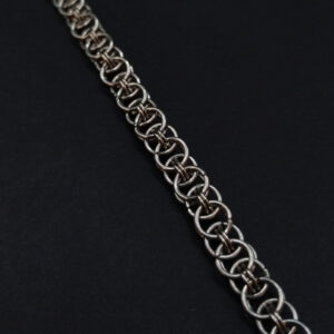 Helm Chain Armband aus Edelstahl, handgefertigtes Kettenmuster, Parallel Chain Design, robust, geschmeidig und elegant